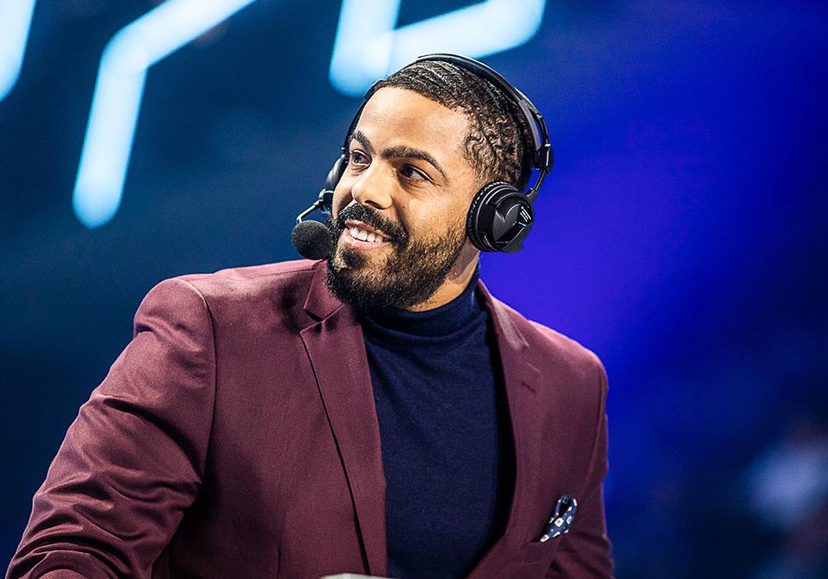 DexertoEsports's tweet photo. Desk host Velly resigned from the CDL following an intoxicated altercation after the New York Major, sources close to Dexerto have revealed. https://t.co/Sqmets8a1U