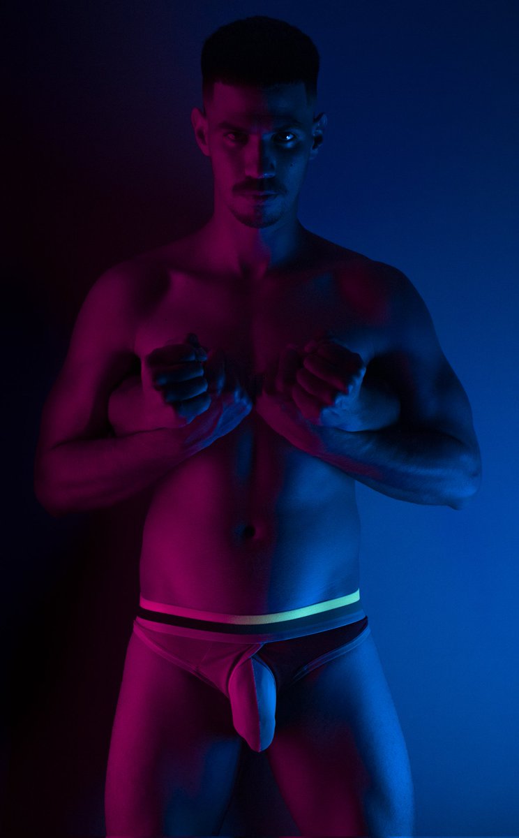 Samuel78763666's tweet photo. Don't be afraid #sexyguy #cubanmodels #guymodels #cubanguy #bodybuilding #bodymen https://t.co/J6qURfc0pe