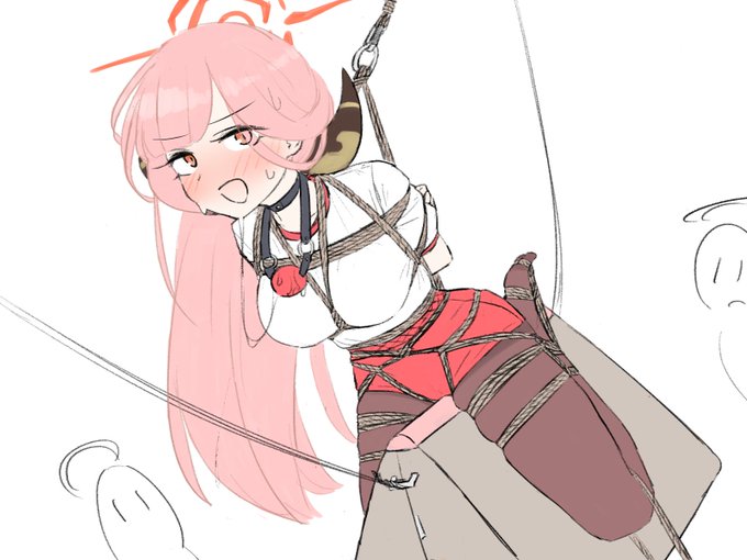 アルちゃん高校生だけど体操服着たらコスプレみたいになりそう
(これはキヴォトスに存在する謎の競技の図)