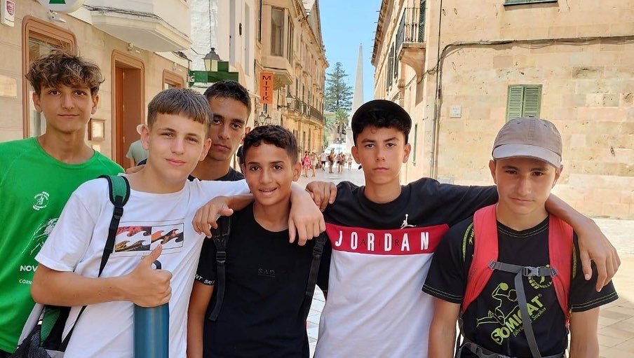 C.E.Xixell tweet media