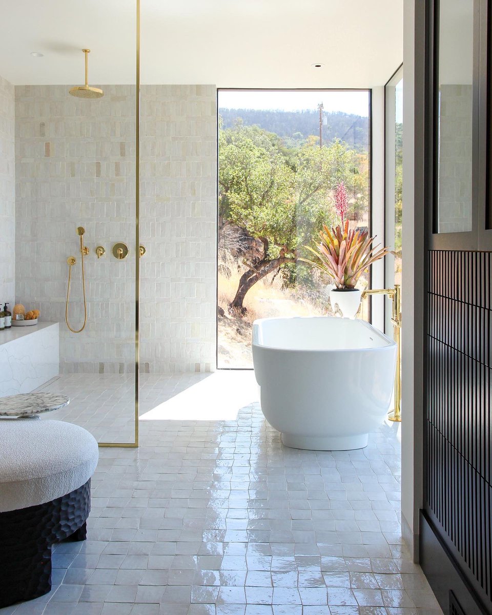 NATALIALABEL's tweet image. I have feelings for this house in California. Beautiful.