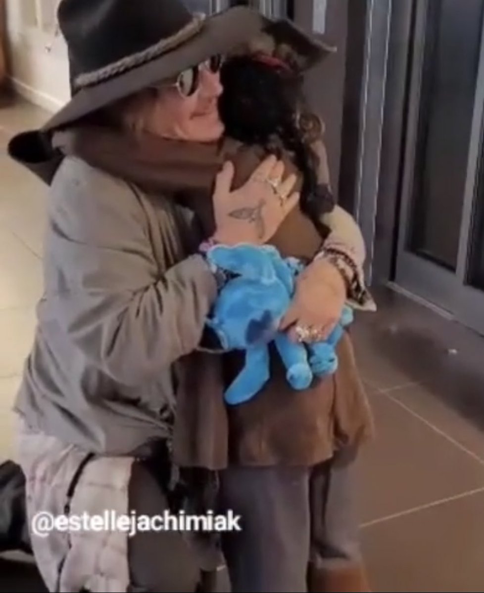 The cutest thing I have ever seen, the tattoo 😭😭😭😭😭😭