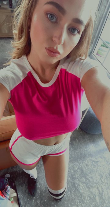 Felt cute on set the other day with @naughtyamerica  Thanks so much for having me! ❤️  @teambrian2016<a class="tags" href="/tag/naughtyamerica">@naughtyamerica</a>