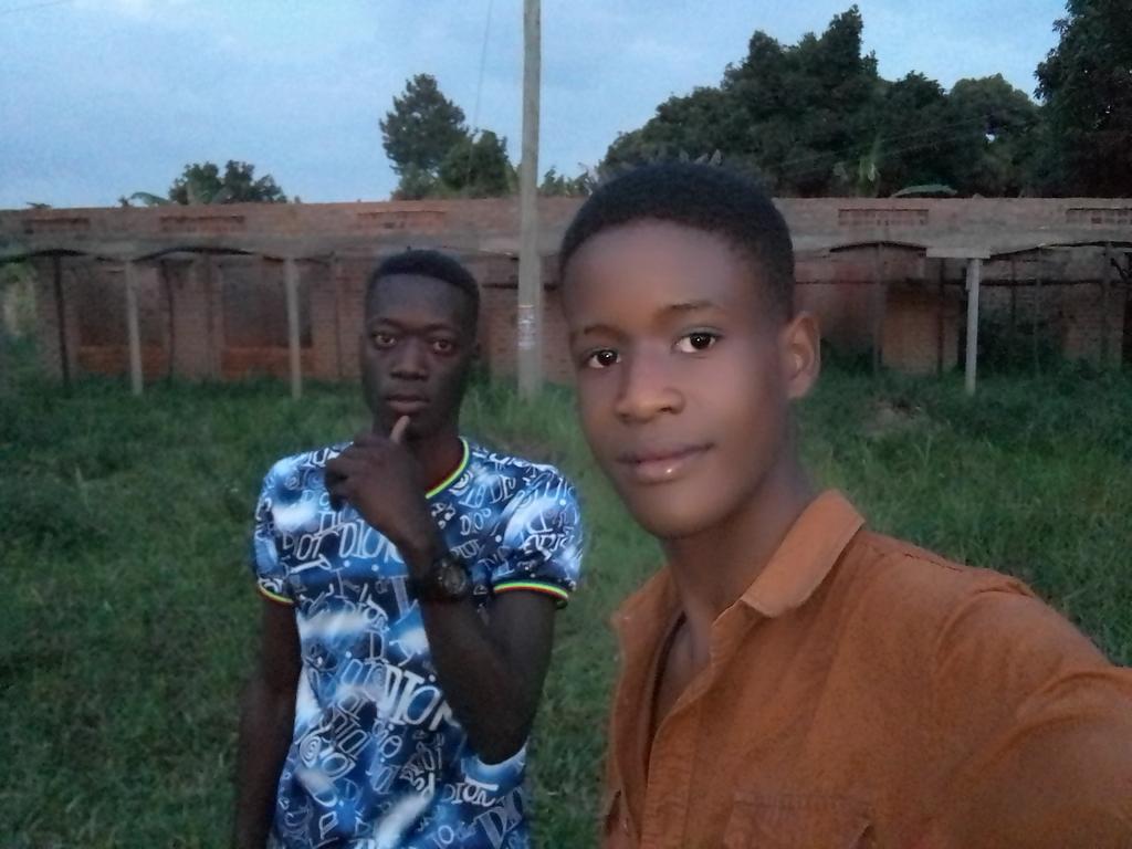 Happy Sunday ♥️♥️ to you all there, I love you so much