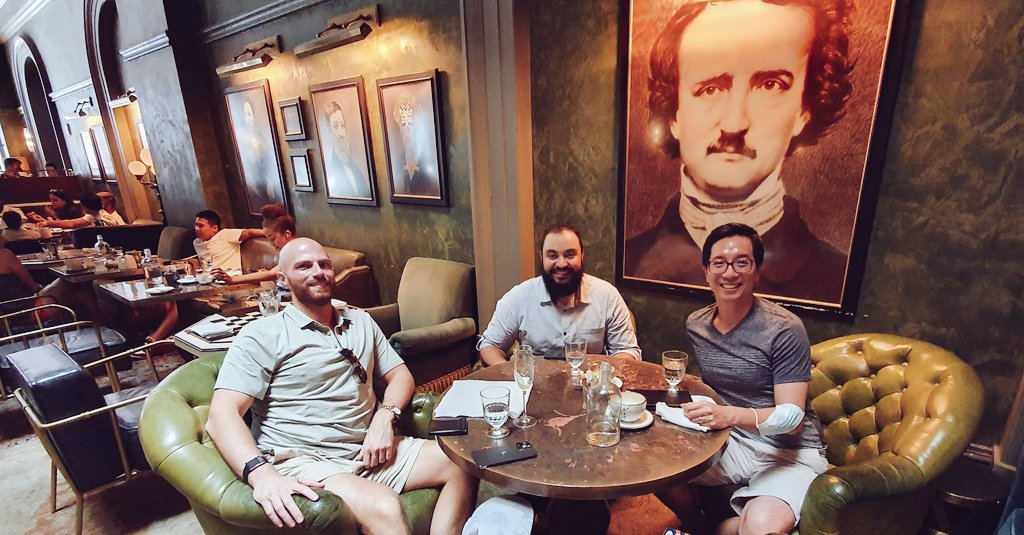 Two data scientists and one data enthusiast walk into a bar... <a href="/JonKrohnLearns/">Jon Krohn</a>, <a href="/alyosak/">Aly</a> and <a href="/HoraceWu/">Horace Wu</a>