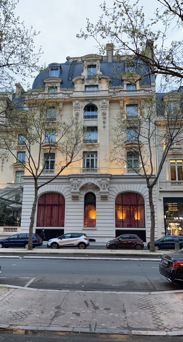 llncai's tweet photo. Paris 🤍 https://t.co/4QjiJi2FHt