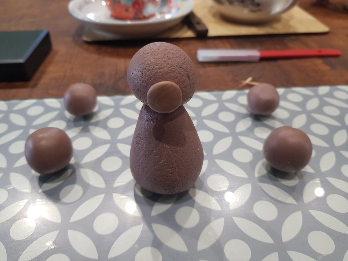 kendie's tweet photo. Had a lovely day at the Bear Workshop.
This is Ted my new bear ❤ #polymerclay #cernitclay #cernit #bear #handmade https://t.co/YKm1gzsnTf