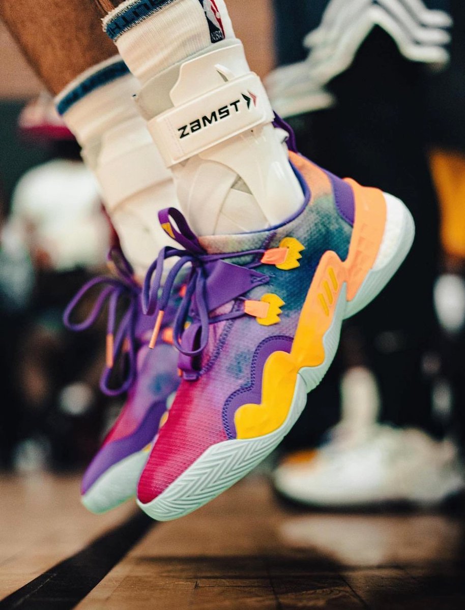 トレイ・ヤング、ZAMST🔥 ドリューリーグに登場のトレイ・ヤング