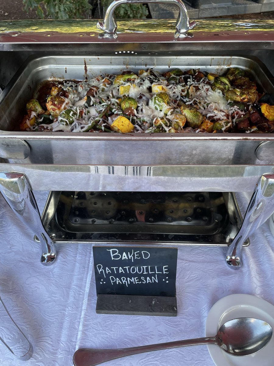 TCRubyHill's tweet image. Friday nights…Ruby Hill Style:
Sunsets ✔️
Good Friends ✔️
Racing Golf Carts ✔️
Beautiful Views of Mt. Diablo ✔️
Memorable Dinner and Drinks ✔️

Stay tuned for our next Couples Twilight to join the fun!