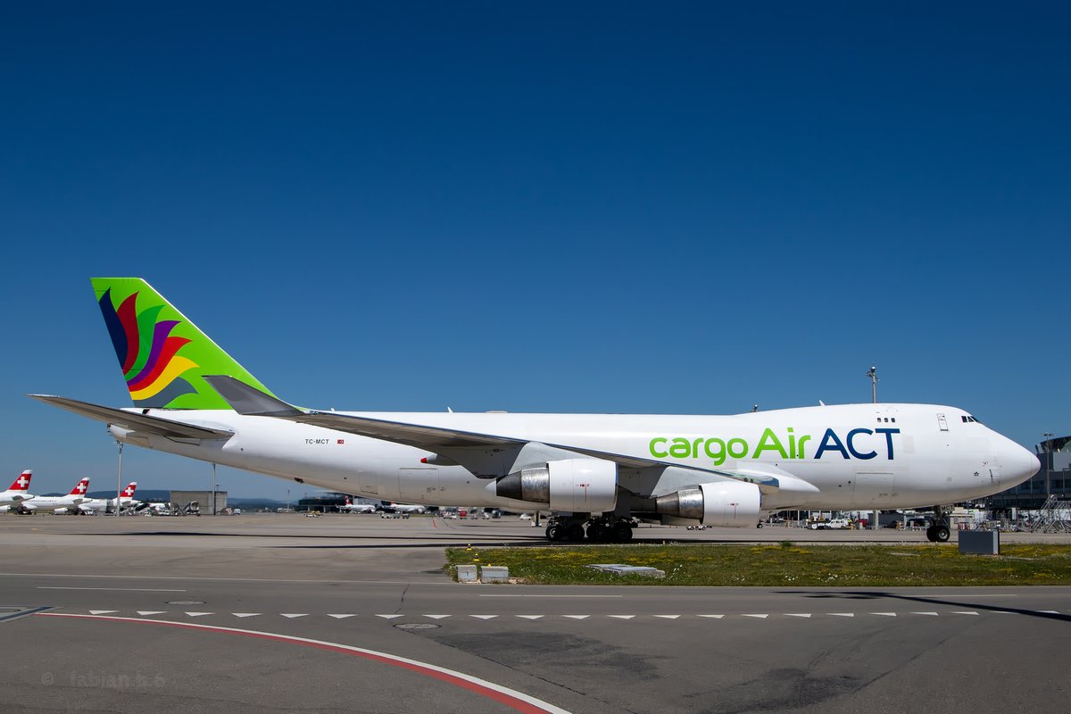 AirACT Cargo - TC-MCT - Boeing 747-412F(SCD) - ZRH - 2022
#planespotter #aviation #AvGeek #Boeing #QueenOfTheSkies @AiractC