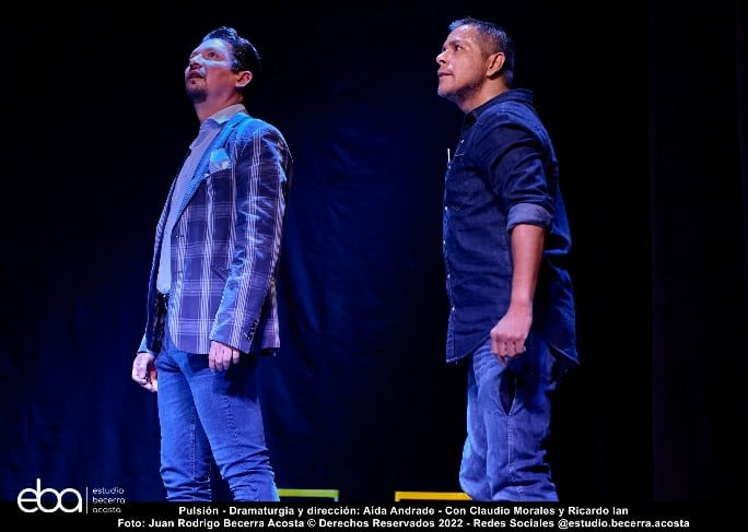 ¡NOS VAMOS!
Cierre de temporada de #PulsionLaObra este miércoles 27 de Julio a las 8:30 hrs. 

Por cierre de temporada BOLETOS A MITAD DE PRECIO (solo $150) comprando en <a href="/Ticketmaster_Me/">Ticketmaster México</a> 
Pideme la liga de promoción. 

<a href="/Ricardo_IAN/">Ricardo IAN</a> y <a href="/St_Teatro/">SoñArtesanos Teatro</a>  presentan