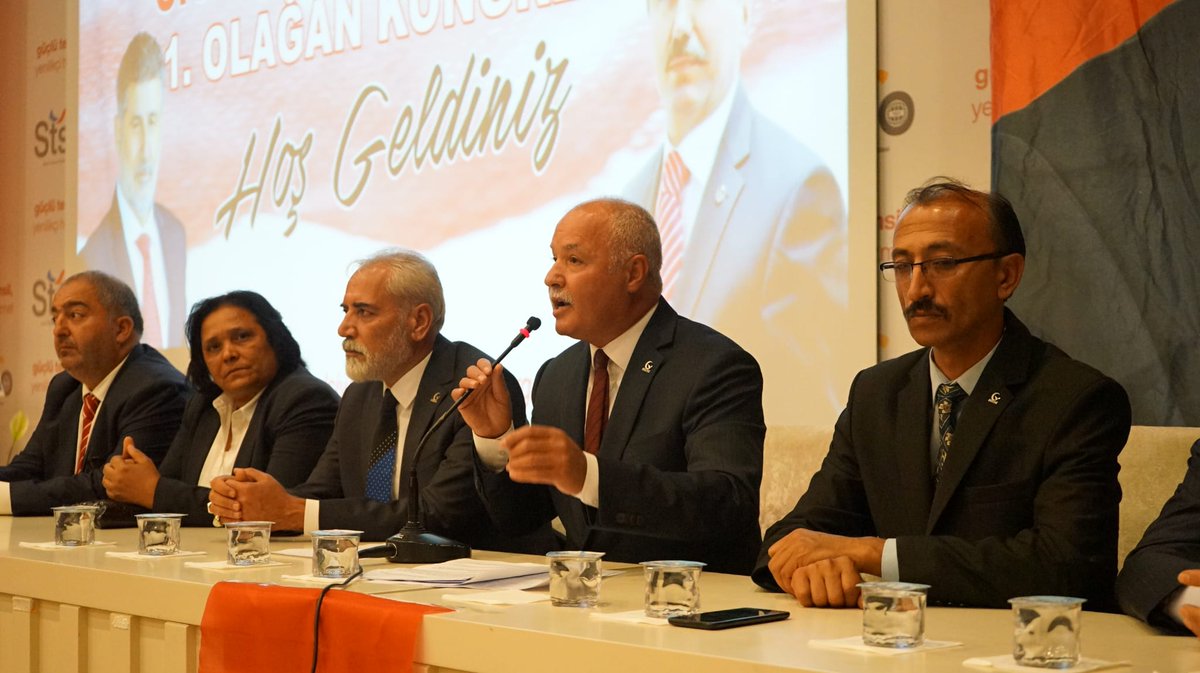 hasim_yanar's tweet photo. Bu gün Diyarı Muhsin'deyiz, 

Sivas'tayız.

Bayrağı düştüğü yerden kaldırmak için, hareketi hakettiği yere taşımak için Sivas'tayız.

Milli Yol Partisi Sivas İl Kongresi Başta Sivas'a olmak üzere camiamıza ve milletimize hayırlı olsun.

@milliyolgm 
@milliyolsivas 
@HaralZeki https://t.co/PI4c9OzDwP