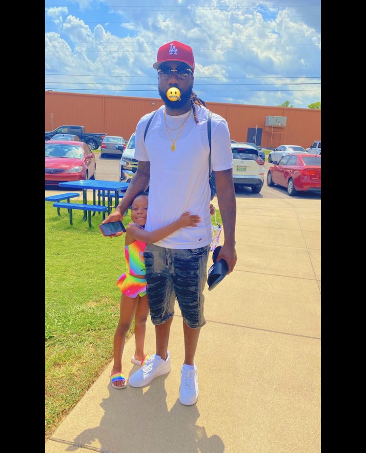 Breezy2Ruthless's tweet photo. https://t.co/ZYP2tGDgnB