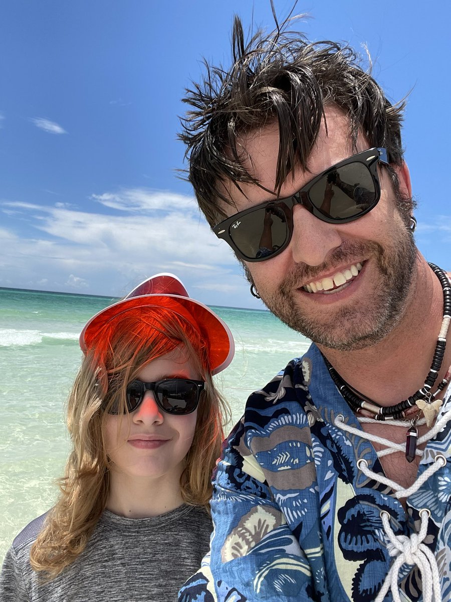 RealMerForte's tweet photo. #SundayFunday Harry is hanging out at Grayton Beach (Home Sweet Home) with his son. https://t.co/DAOTvYH8AX https://t.co/aaTsUybe1u