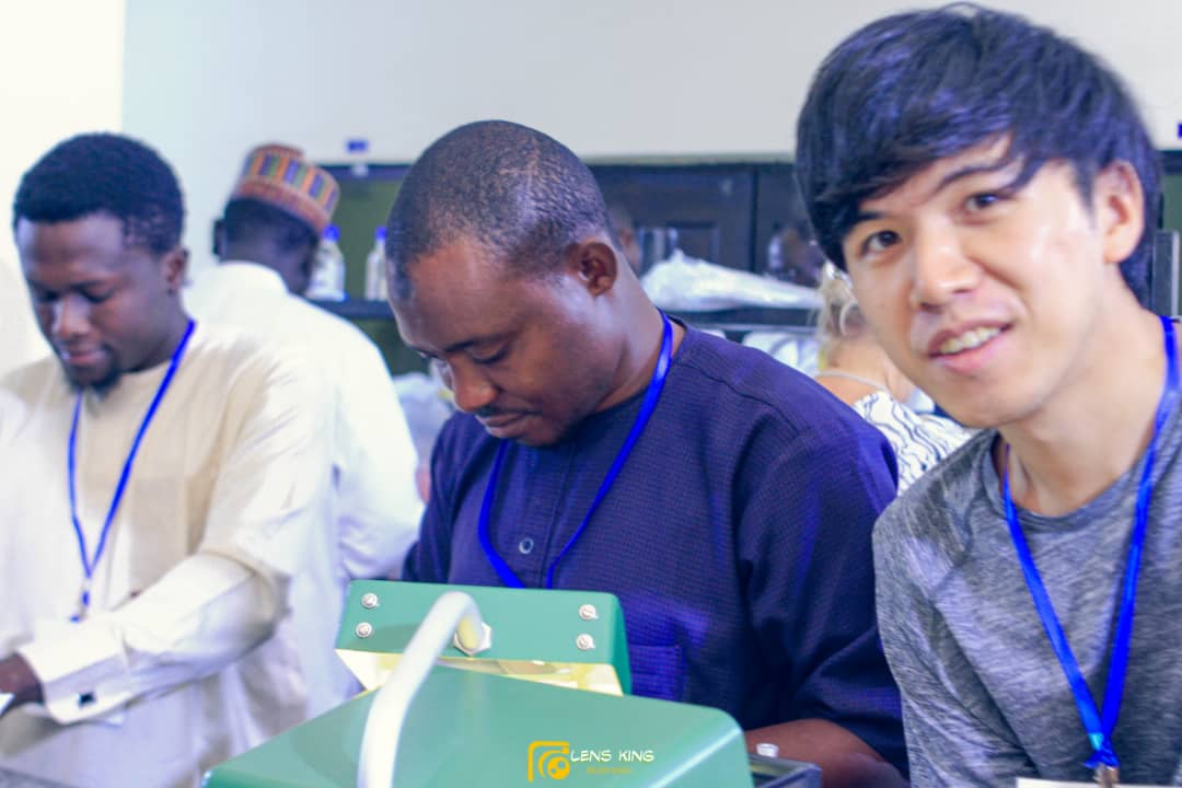 soysaheed's tweet photo. #confocalmicroscope @BioRTCNig @yobestateuni with @TaYoshimatsu, https://t.co/CV80MtWUNj