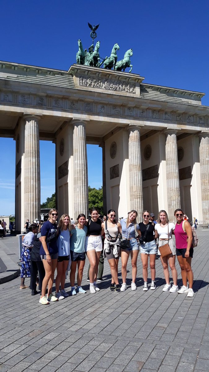 MoravianWBB's tweet photo. Berlin has so many sites to see. It was fun exploring as many as we could! #brandenberggate #ghoststations #berlinwall #checkpointcharlie #mauerpark @WrldSportsTrav @MoravianWBB https://t.co/kKljlrrArt