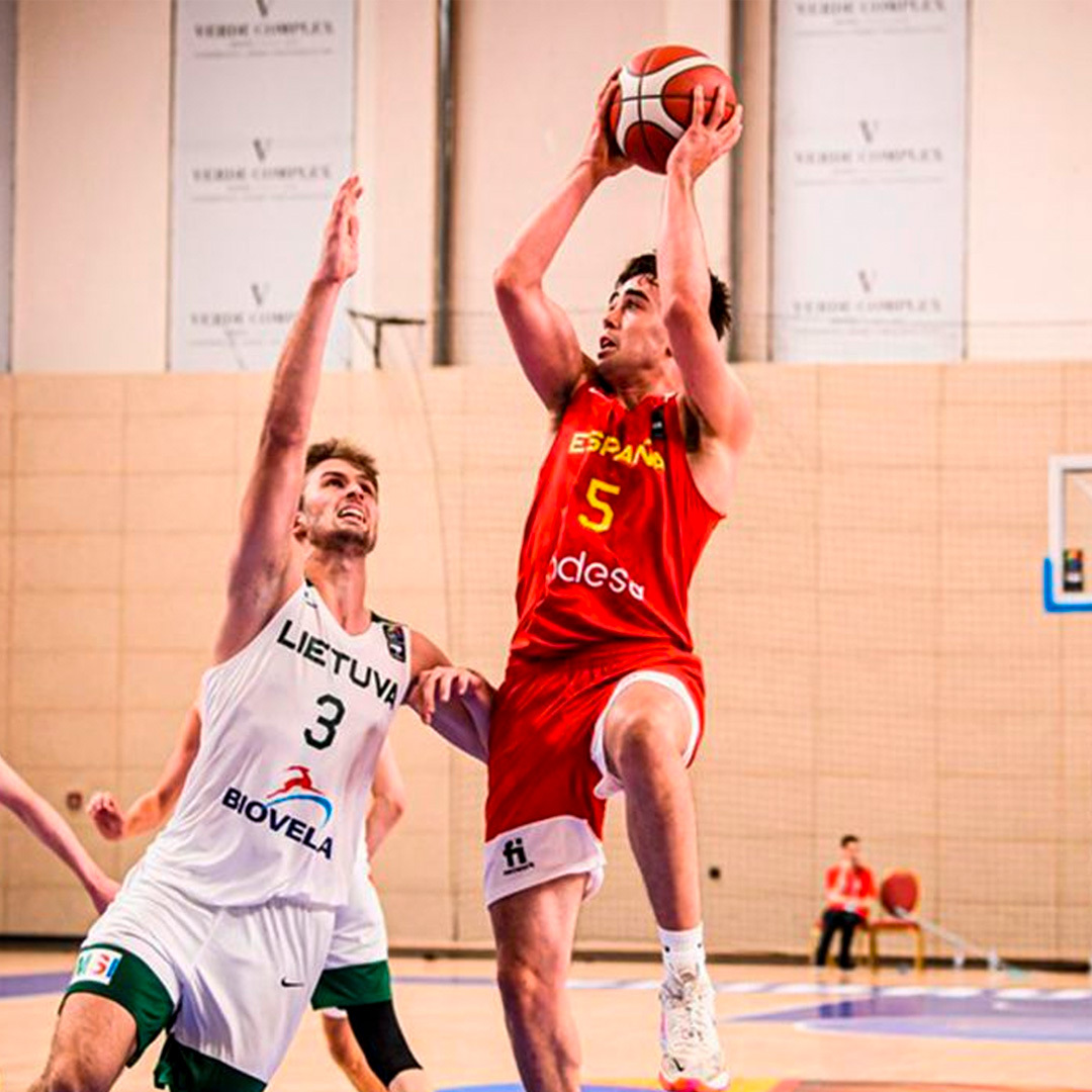 ✨ Juan Núñez
🏆 Campeón del Europeo Sub-20
🎖 MVP del torneo 
#RMBaloncesto