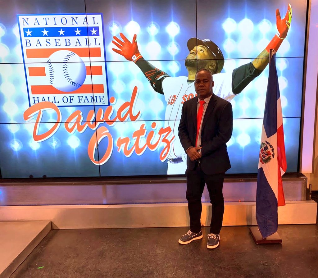 Gracias a Díos por la oportunidad de ser parte de la historia, “Cobertura de Exaltación” a <a href="/davidortiz/">David Ortiz</a>.

Agrazdeco: #ACDMedia
<a href="/DanyAlcantaraC/">Dany Alcantara</a> <a href="/catorcetvrd/">Catorce TV</a> <a href="/entelevision1/">EnTelevisión</a> <a href="/super7fm/">Super 7FM</a> <a href="/7diasRD/">7 Días RD</a>  <a href="/bebetotv/">Los Programas De Bebeto</a> <a href="/SalvadorReports/">Salvador Sánchez</a>
<a href="/MaratonDeportiv/">Maraton Deportivo</a> 

¡A mis compañeros, excelente trabajo!