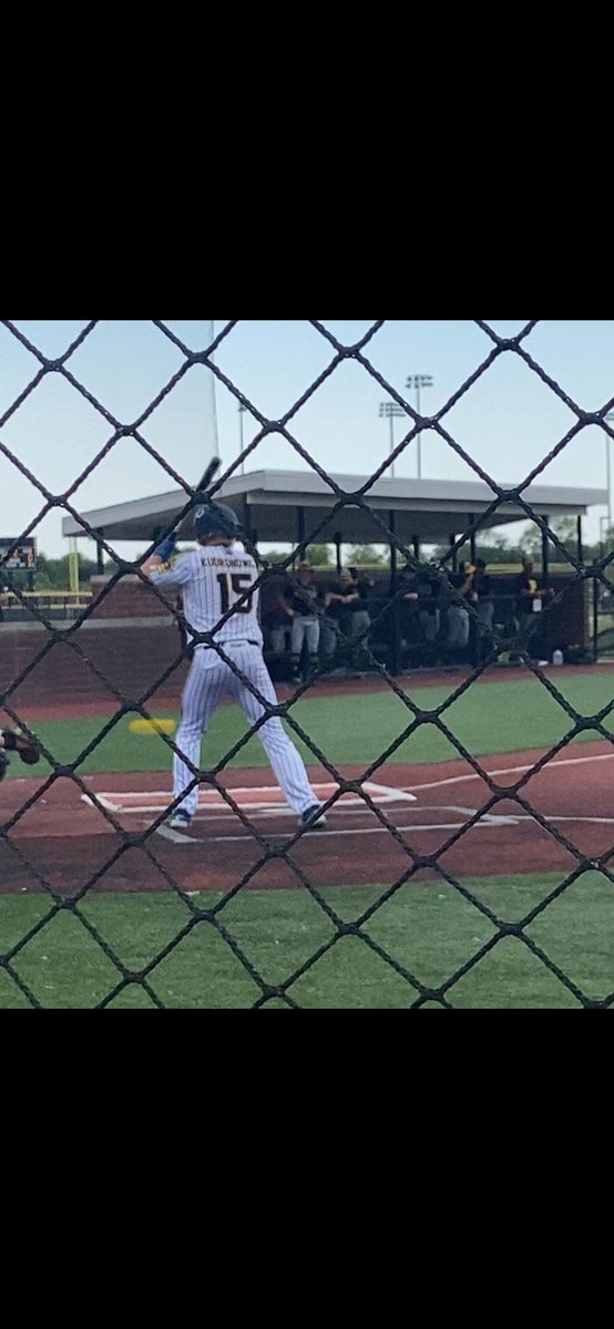 AKudronowicz's tweet photo. Proud of my team this weekend, went down fighting in the Amateur Baseball Championships in Indiana. Hit .692 on the tourney, collecting 9 hits and 4 RBI in my last 10 at bats. @PG_WiscMinn @Bullpenevents @AndySrokaPBR @brewstateba https://t.co/Hv7tNpEVDI