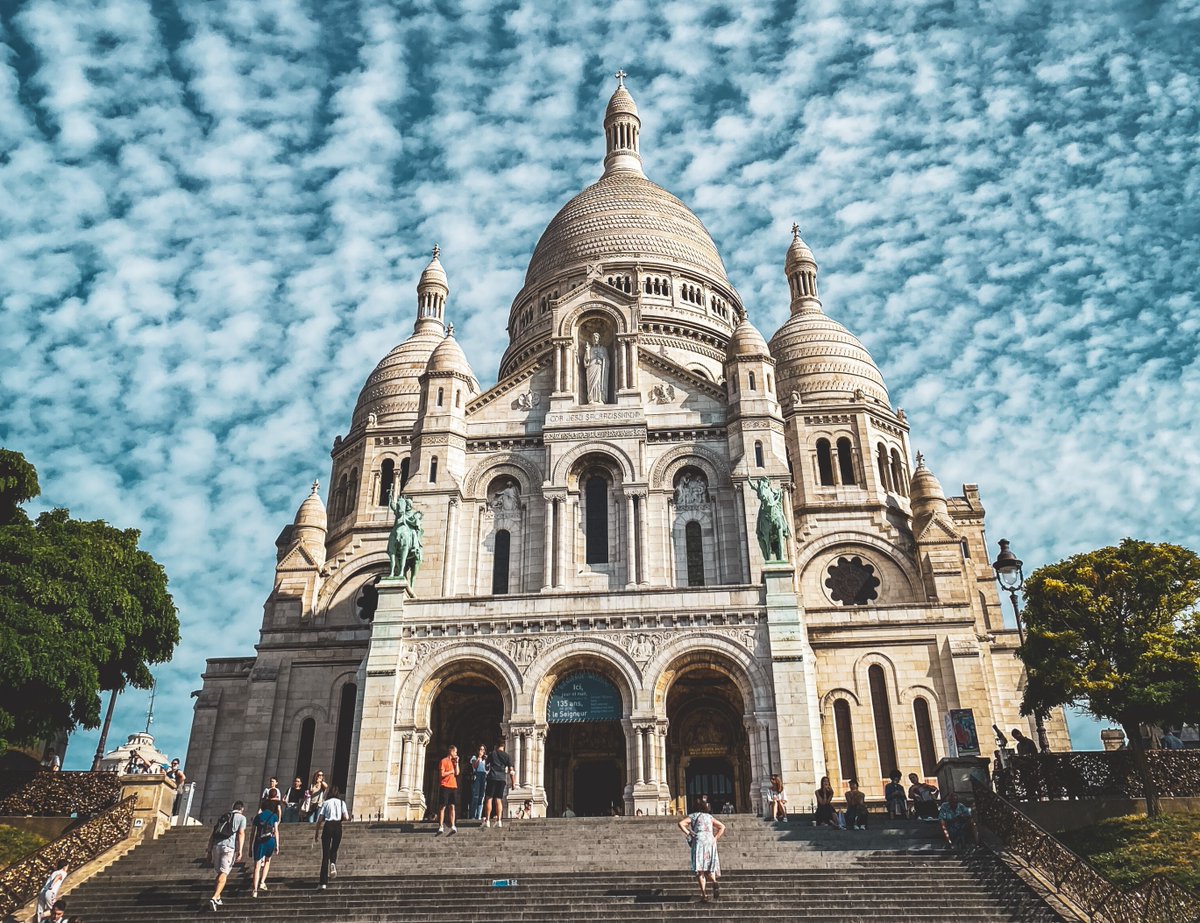 📌It may not be as old as some of the major attractions in Paris, but the Sacre Coeur is at the top of the list of best things to do when visiting the French capital.

👉ow.ly/8r7b50K188F
