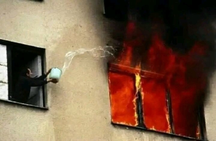Yo tratando de apagar las ganas de tomarme un fernet