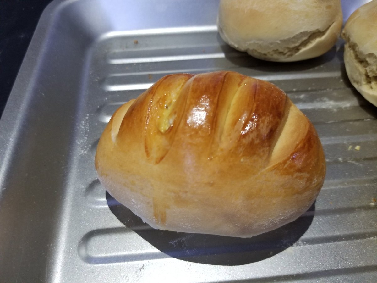 JacquesNdav's tweet photo. Le @cres_science, c'est aussi l'industrie. @victoirekasere6 responsable de notre programme PAMOJA essaie de trouver la meilleure formulation pour accompagner une production locale des pâtes à base des farines locales. #ulpgl @AFD_France @KaziPADMPME @BROT_furdiewelt @PaeRdcongo https://t.co/0vOwYBsGEH