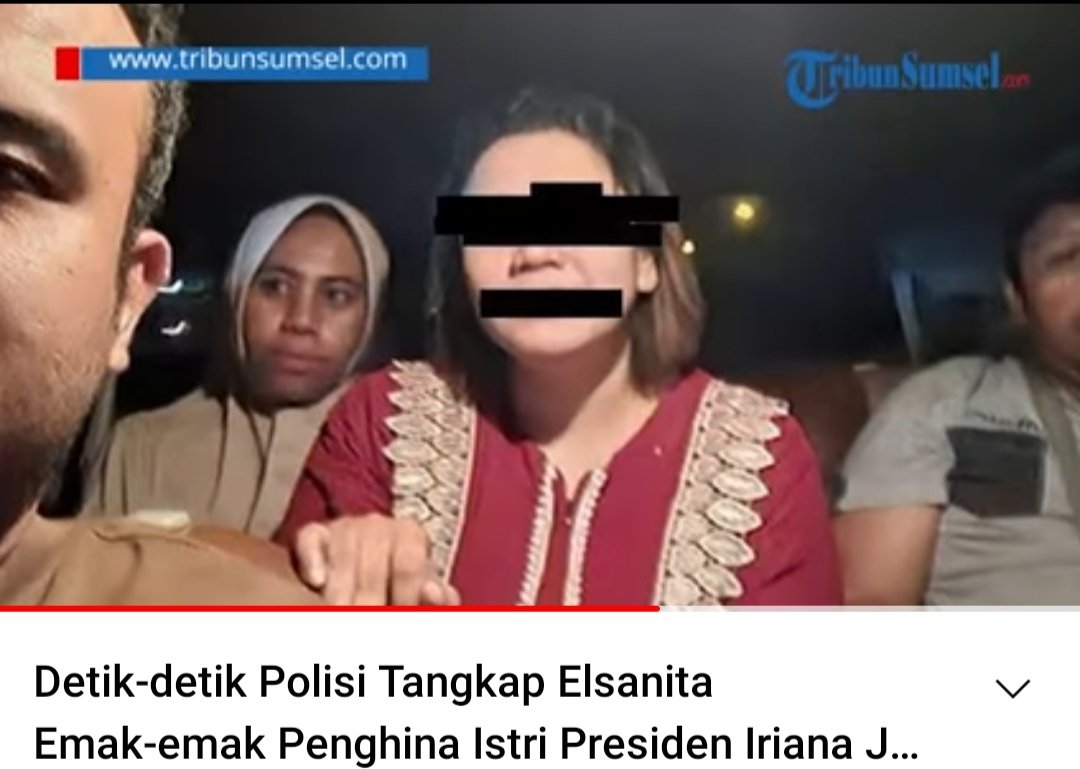 albert_mandroe's tweet photo. #WanitaSinting📸📸
Detik" Seorang Emak" Sinting Elsanita Asal Sultra Penghina Ibu Negara Iriana Jokowidodo di Tik Tok Akhirnya di Ciduk Polri &amp; Akan di Bawa Utk di Periksa Kejiwaan Krn Sdh Berani Menghina Ibu Iriana dng Sengaja &amp; Polri Hrs Segera Masukan Kedalam Sel Tahanan..!! https://t.co/7gFfvyW9hA