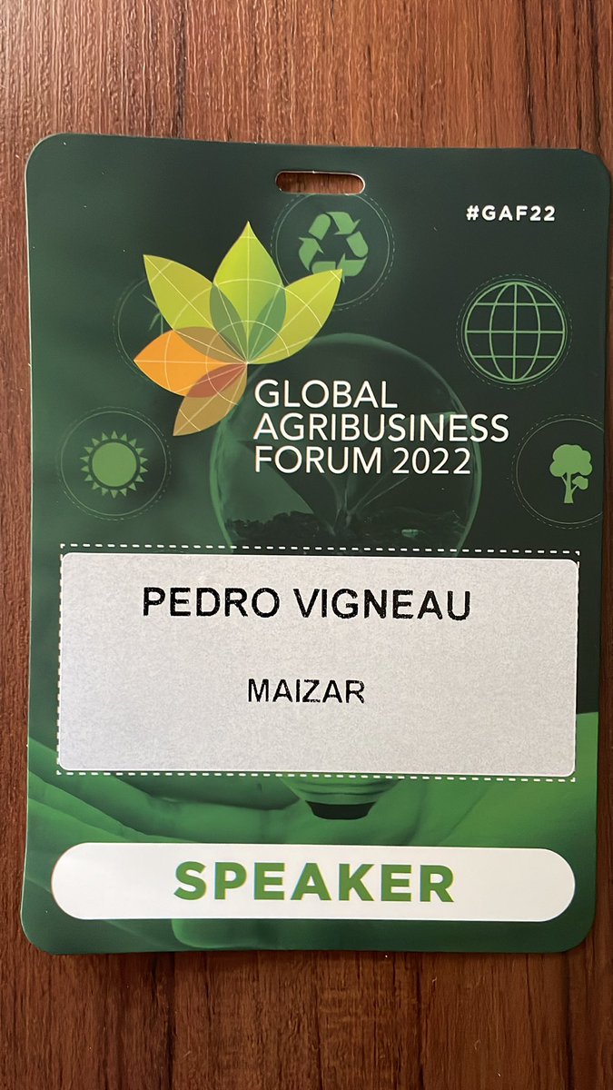 pedrovigneau's tweet photo. Mañana estaremos representando a nuestro querido País en el @globalagriforum  en Brasil. Asistirán el presidente Bolsonaro y seis de sus ministros. Cuanto por aprender del agro brasileño. @MAIZYSORGO @aapresid https://t.co/aY1cbN7AfJ