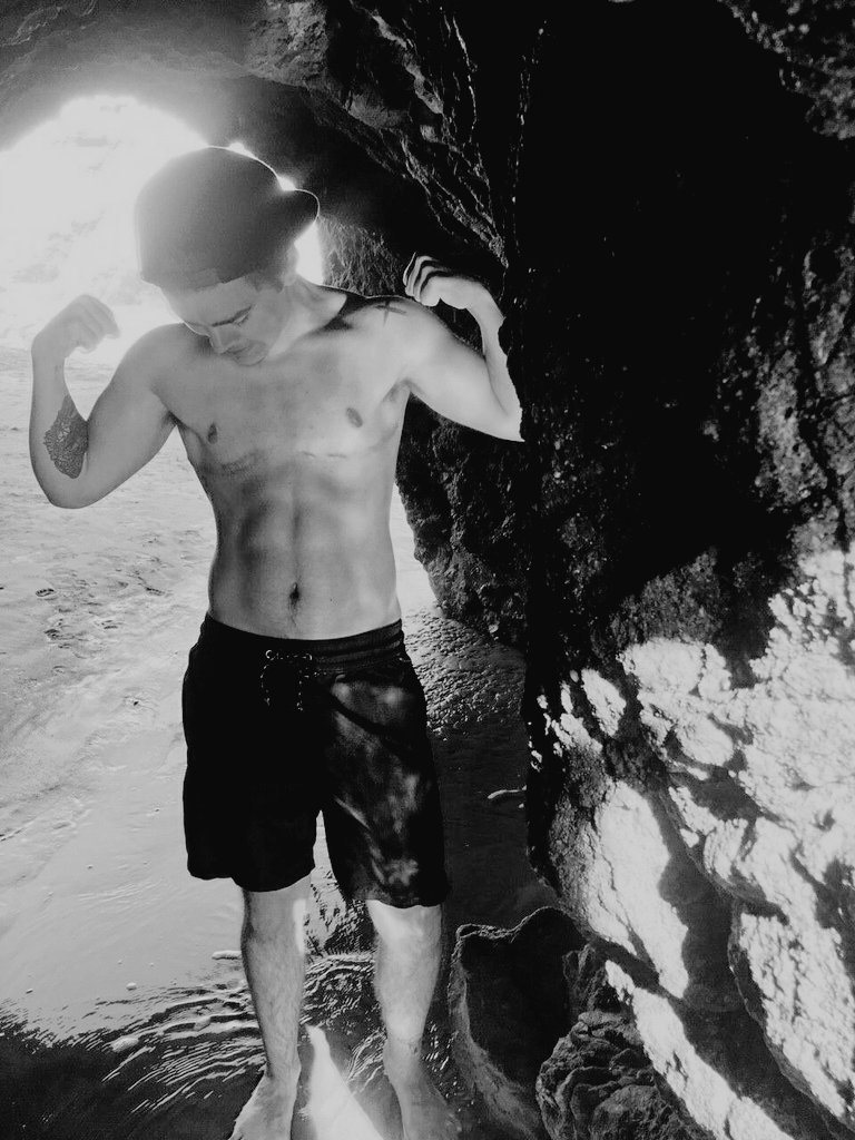 ⠀⠀⠀⠀
⠀⠀⠀⠀⠀⠀⠀𝑾𝑶𝑹𝑫𝑺 𝑑𝑜𝑛'𝑡 𝑐𝑜𝑚𝑒
⠀⠀⠀⠀⠀⠀⠀𝑒𝑎𝑠𝑦 𝑡𝑜 𝑚𝑒. How can
⠀⠀⠀⠀⠀⠀⠀I 𝒇𝒊𝒏𝒅 𝒂 𝒘𝒂𝒚 to make
⠀⠀⠀⠀⠀⠀⠀you see 𝑰 𝑳𝑶𝑽𝑬 𝒀𝑶𝑼.

⠀⠀⠀⠀⠀⠀⠀# 𝘴𝘦𝘥𝘶𝘤𝘵𝘪𝘷𝘦𝘴𝘶𝘯𝘥𝘢𝘺
⠀⠀⠀⠀