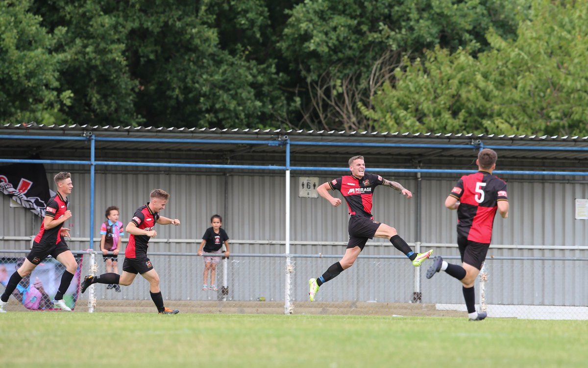Congratulations to <a href="/sheffieldfc/">Sheffield Football Club</a> on a 1-0 win over <a href="/CorinthianCas/">Corinthian-Casuals</a> to claim the <a href="/EgriErbstein/">Egri Erbstein Tournament</a>  <a href="/67_balti/">More Chicken Balti</a> <a href="/theinsidelefty/">Dominic Bliss</a> @westernebb