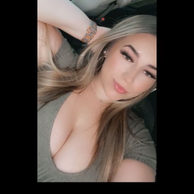 emilyyl11's tweet photo. #NewProfilePic https://t.co/lqOqMgDWBy