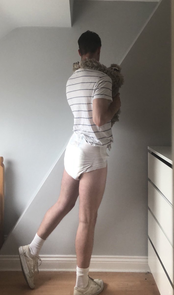 who wants a hug? 🤗

#abdl #abdlboy #diaperboy #wetdiaper #adultbabydiaperlover #adultnappy #fulldiaper