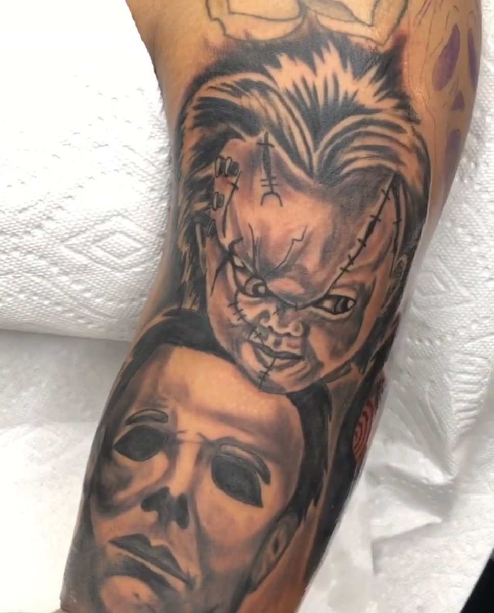 miike2xs's tweet photo. i’m a tattoo artist located in Houston, come fw the kid. ✍🏽. https://t.co/g5RgV0plcR