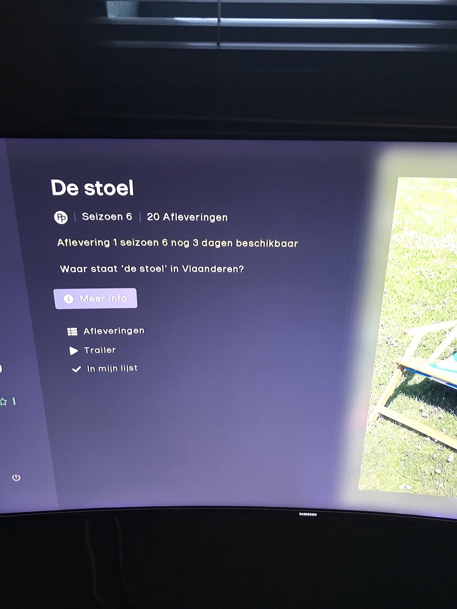 ⁦@een⁩ ⁦@VRT_NU⁩ gaan de stoel woensdag niet meer op VRT nu omdat ik zie het bekijkt onder de foto