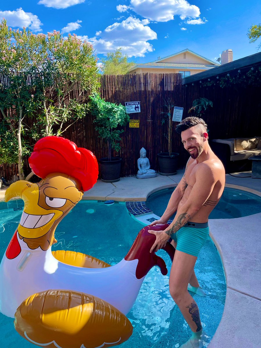 Chippendales® tweet media