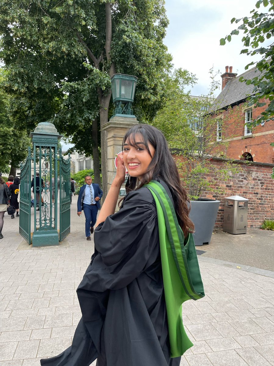 shaaziah (@shaaziahk) on Twitter photo just got, two degrees hotter - no wonder there was a heat wave in england this week :)
<a href="/UniversityLeeds/">University of Leeds</a> just got, two degrees hotter - no wonder there was a heat wave in england this week :)
<a href="/UniversityLeeds/">University of Leeds</a>
