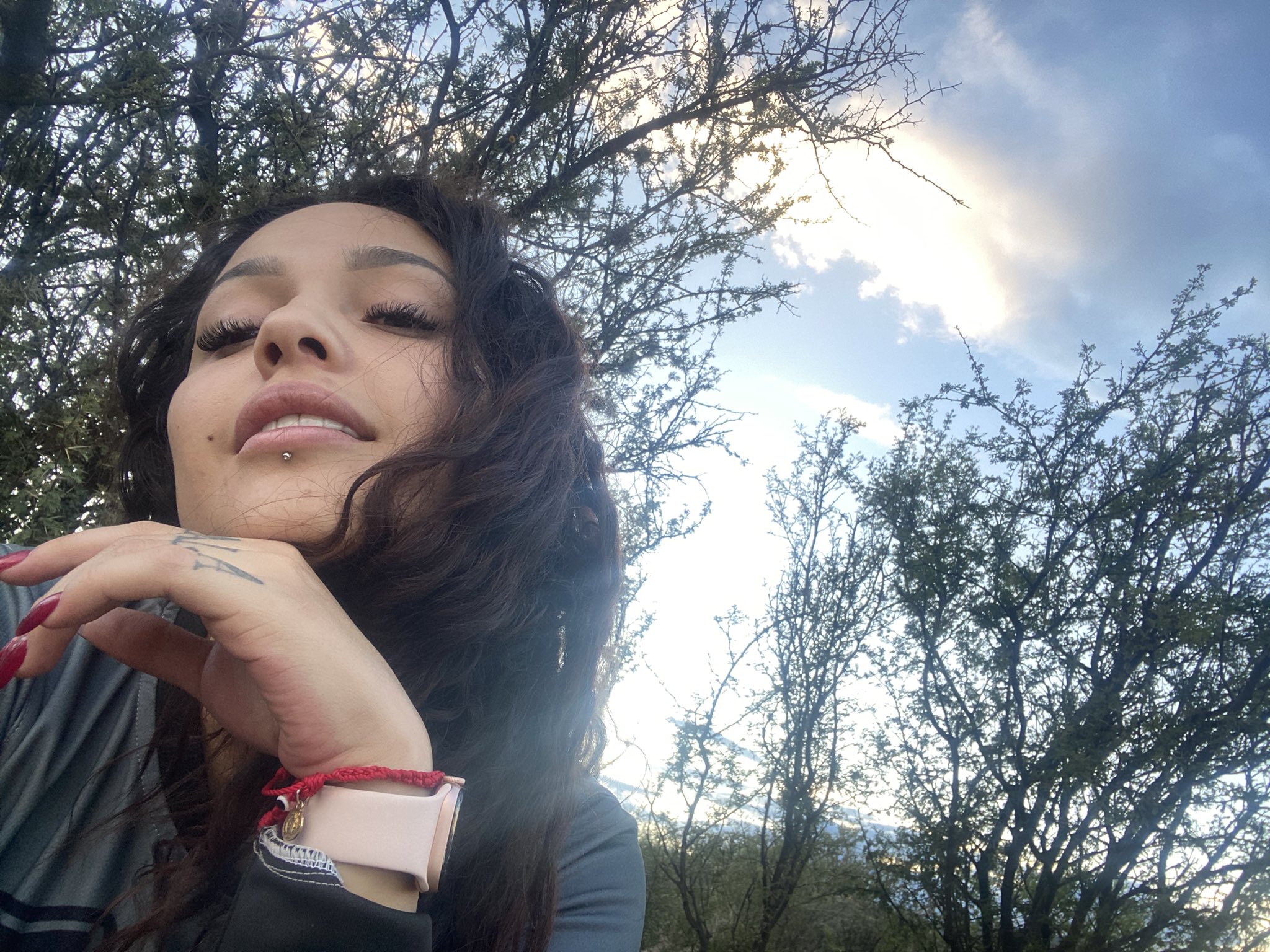 TW Pornstars - Helena Danae. Twitter. 🖤 sigo festejando gracias a todxs