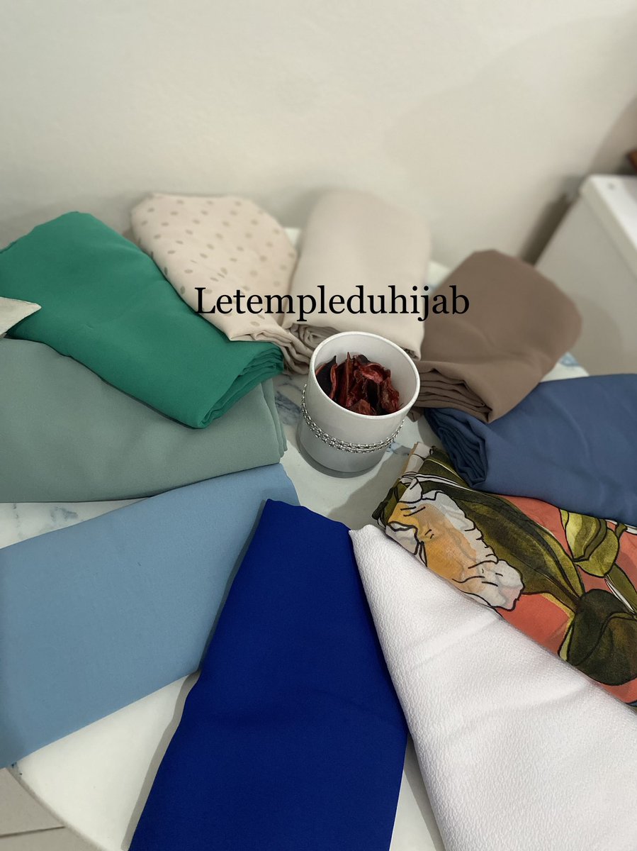 letempleduhijab's tweet photo. Des voiles en mousseline disponibles à 2000f l’unité.

Longueur : 2m

Largeur : 80cm

Tel : 77 834 38 31 

@_diarina_ @mareme_sadio @Nabyleu @YacinDione @Messir_MK @kanory___a https://t.co/usbdPPdO7i