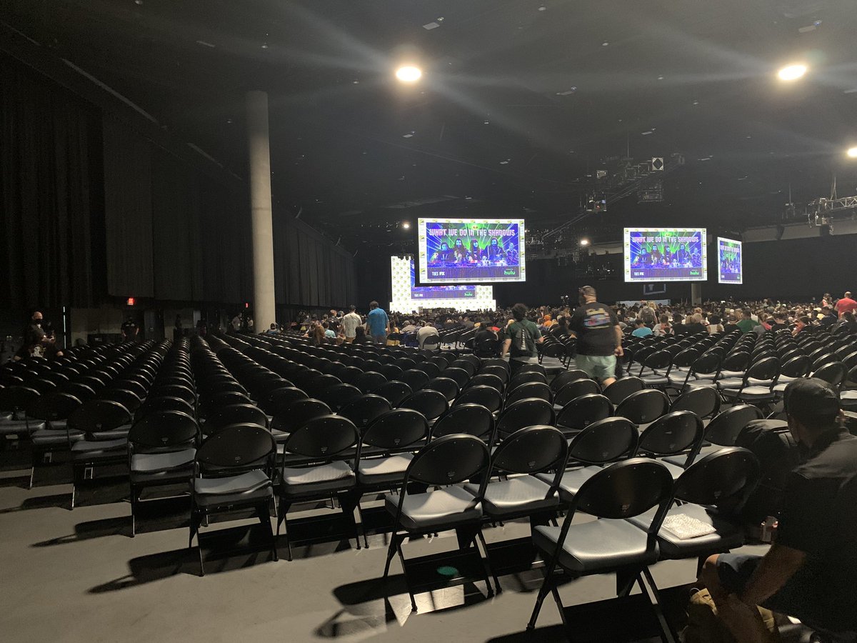euroshrimp's tweet photo. @HallHLine lots of seats available sprinkled around, and swaths still vacant towards the back https://t.co/YdNOFrgFwP