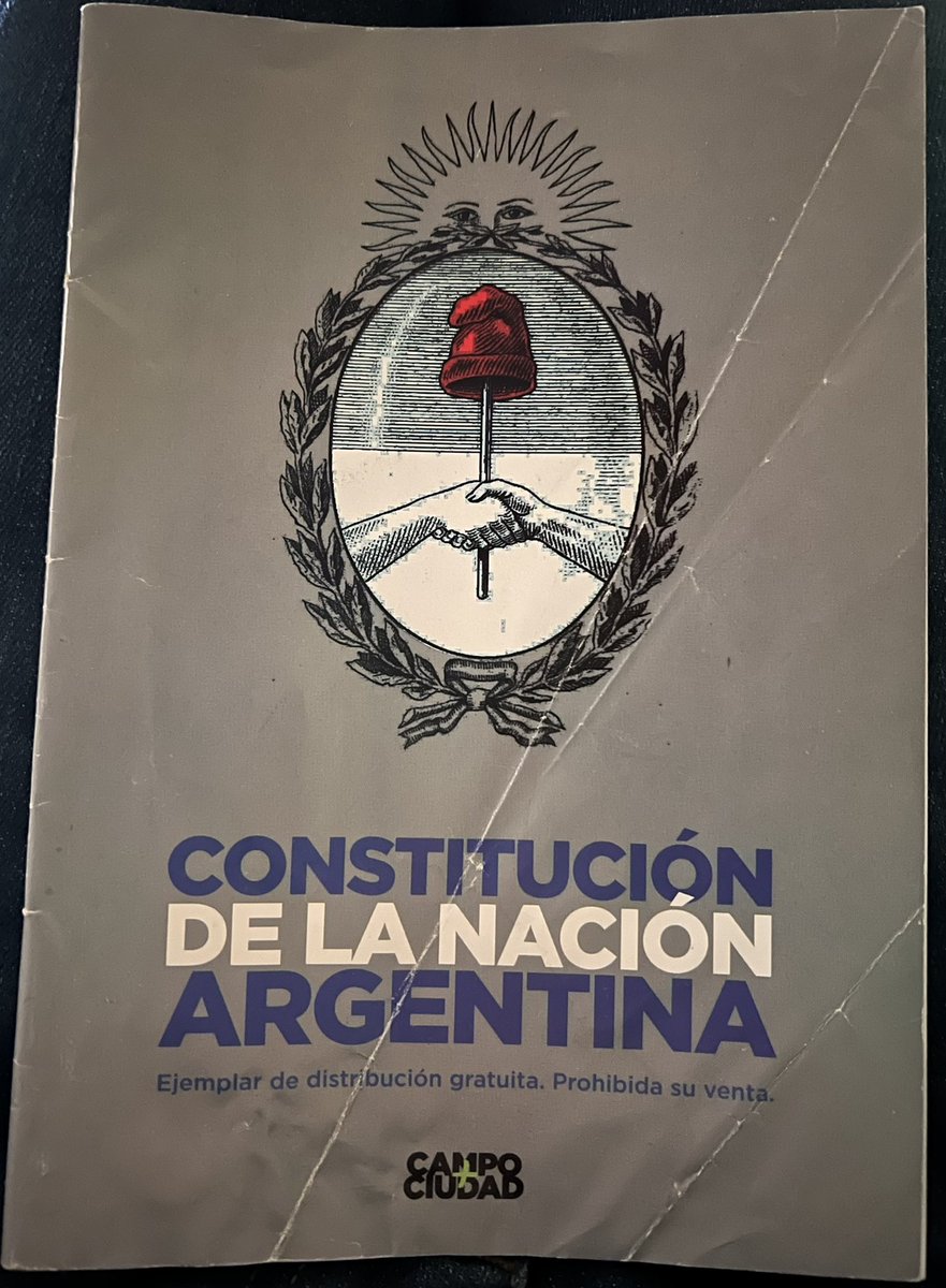 PRossiOficial's tweet photo. No le teman, no la ignoren, no la mancillen, úsenla!! https://t.co/Bv6GDzBoHo