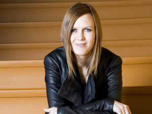 Happy Birthday to Juliana Hatfield - 