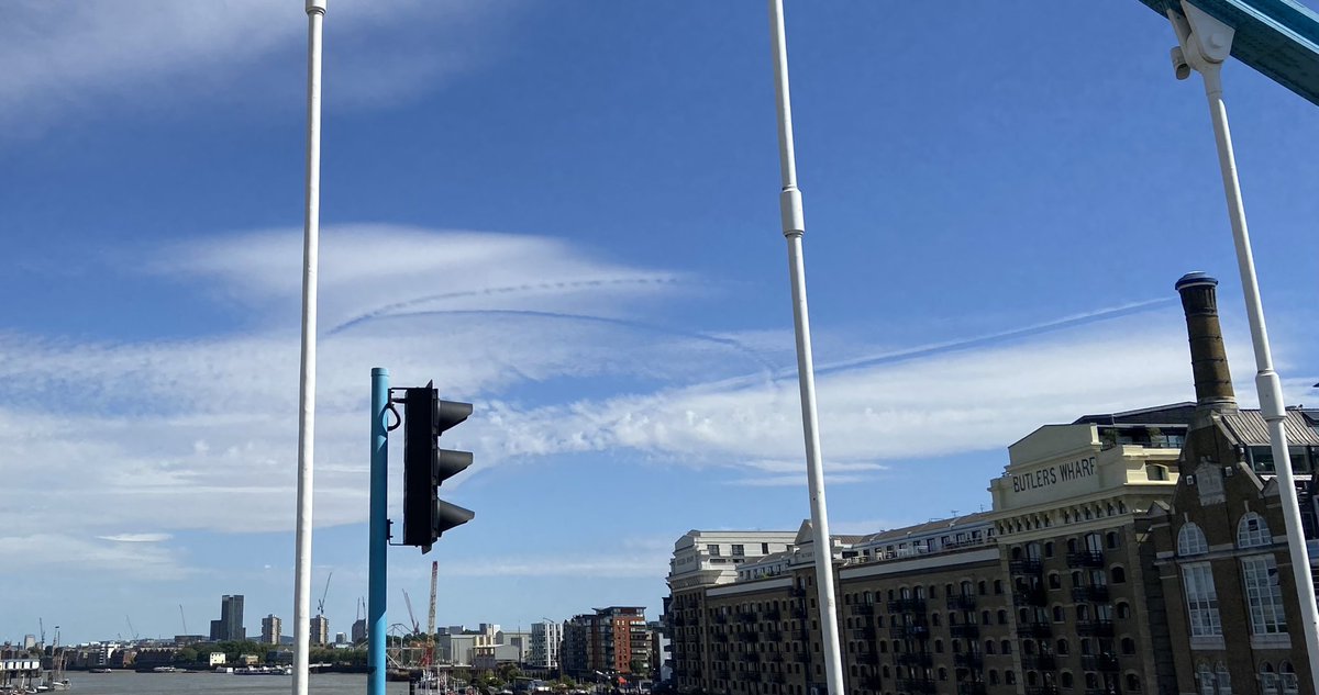 Clouds over London with residual evidence of the <a href="/HeathrowAirport/">Heathrow Airport</a> stack. First time I’ve seen that…