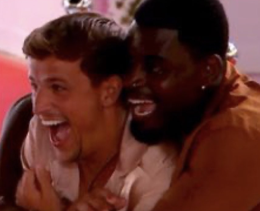 junkyardgolf's tweet photo. When he wants to take you to Junkyard Golf Club for date night #LoveIsland https://t.co/uqf9dKqOQ8