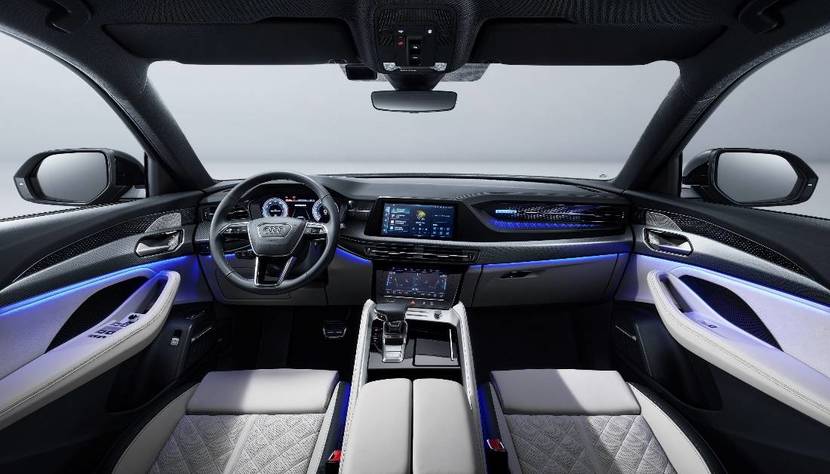 OtsileJK's tweet photo. China only seven-seater Audi Q6 unveiled. https://t.co/w7KDvOxiaW