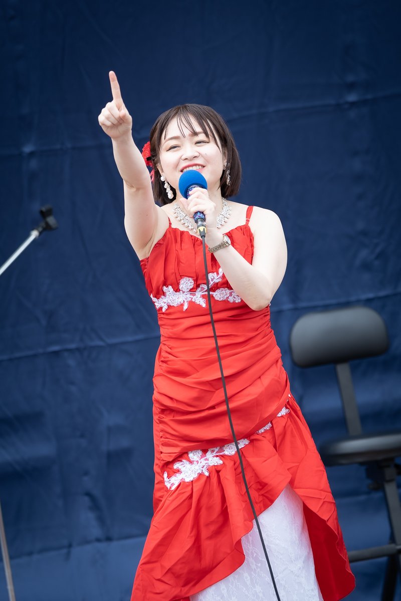 rakkooo1's tweet photo. 2022.07.24
アップルヒル26周年祭

#張間陽子
#ハリコ
#道の駅なみおか
#アップルヒル https://t.co/3v3xfjdelb