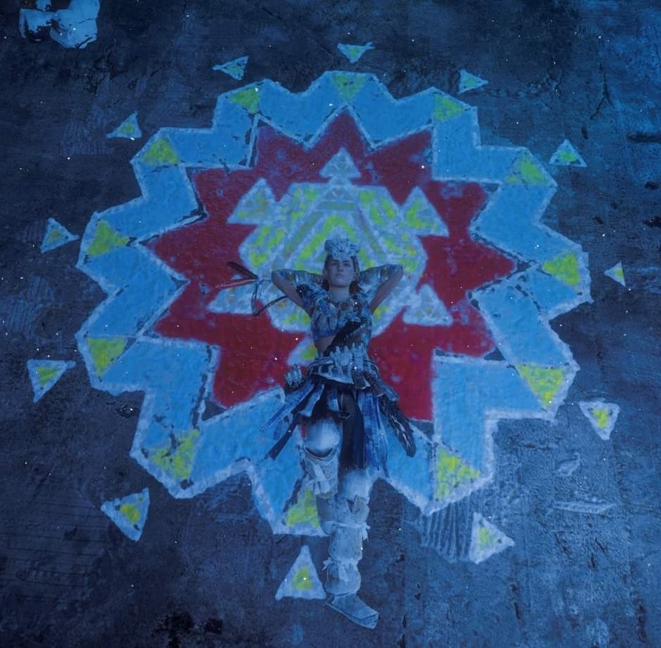 CosmicClaireA's tweet photo. #JulyDechART
25th - Mural
I love the brightly coloured patterned murals in #HorizonZeroDawn, mostly painted by the #Banuk tribe.
#Aloy #HZD #hzdphoto #BeyondTheHorizon #VirtualPhotography #dechart #DechartGames https://t.co/8MVhUdWsaw