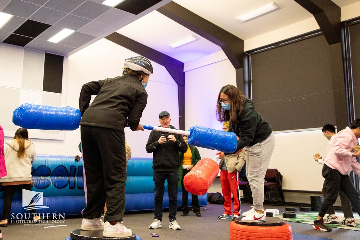 sit_nz's tweet photo. πΈ Day 2 & 3 Re-O week here at our Invercargill campus.
In one of the pictures, we can see the amazing SIT Student Services team.
Do you recognise anyone in the following photos? Let them know and tag them π
#SITNZ #ReOWeek https://t.co/wAfEuz3a0V