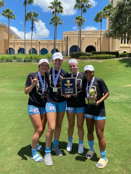 Huskies were well represented at the USYS National Championships this past week across many age levels. Congrats to Lucy, Peyton, Olivia and Cam on helping the 2004G win a National Championship!!