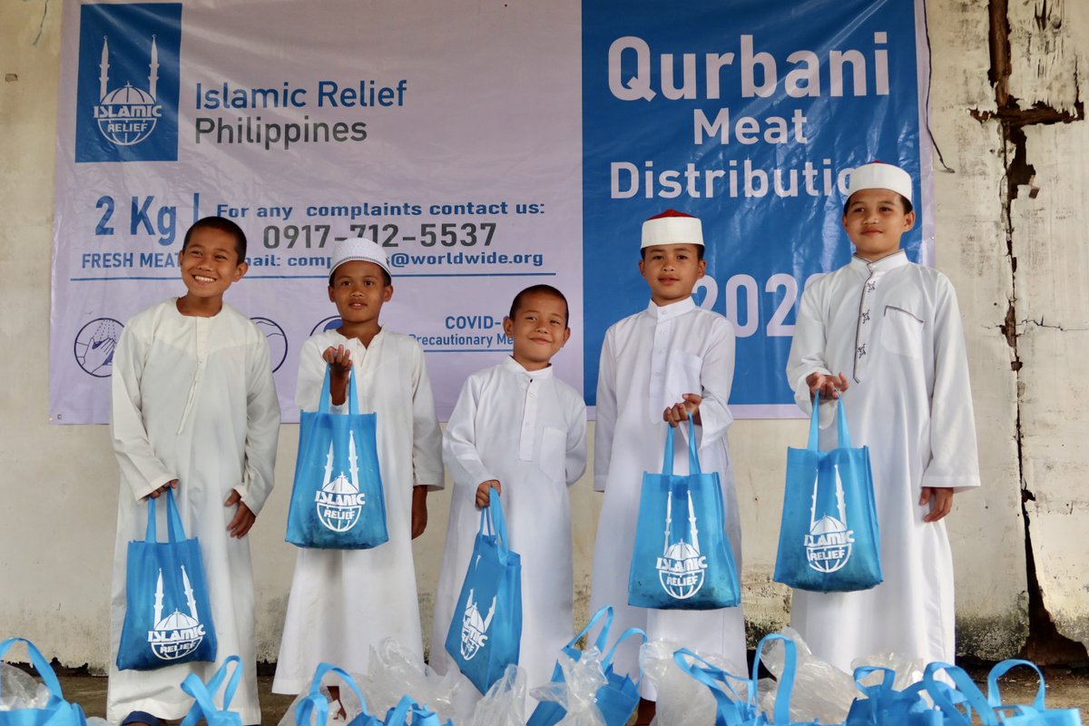 IRWorldwide's tweet photo. “Do not belittle a good deed, no matter how small it may seem, even if it is your meeting with your brother with a cheerful face.” Prophet Muhammad ﷺ

Thank you for your generosity this Qurbani season 💙

📍 #Philippines | Qurbani Distributions 2022 https://t.co/T5UD1biPK3
