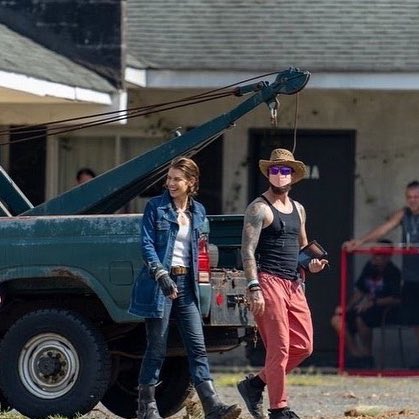twdufans's tweet image. Lauren Cohan was spotted filming for #IsleOfTheDead! 🔥❤️